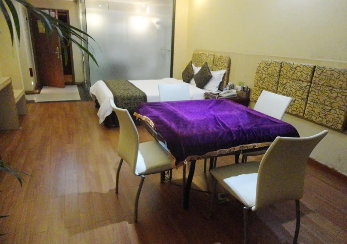 Meijng Bay Hotel