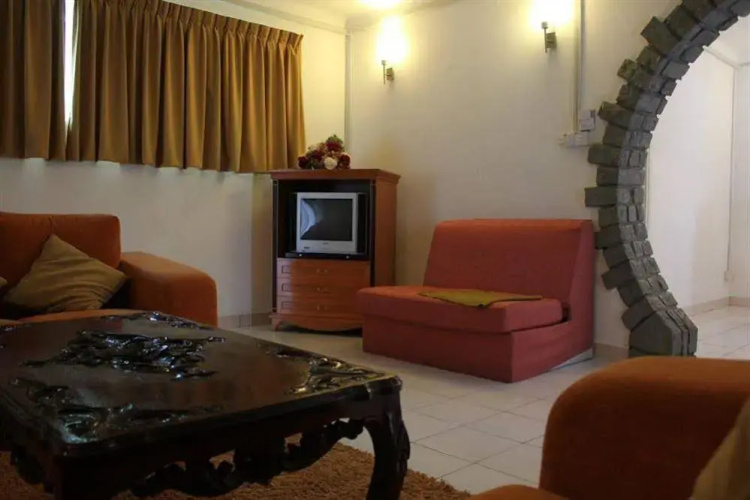 Habiba Suites
