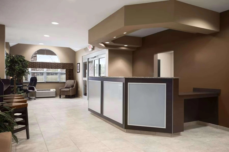 Sonesta Essential Fairmont