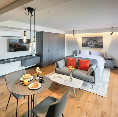 Double Suite