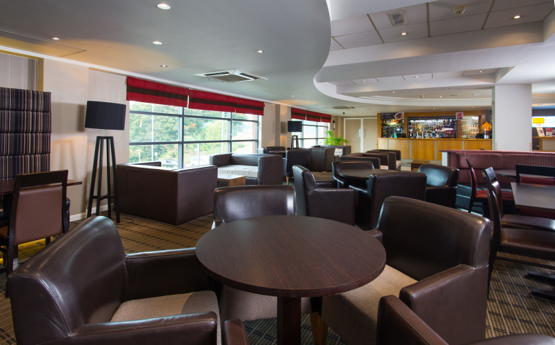 Holiday Inn Express London - Luton Airport photo 25