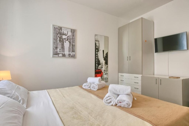 Deluxe Villa