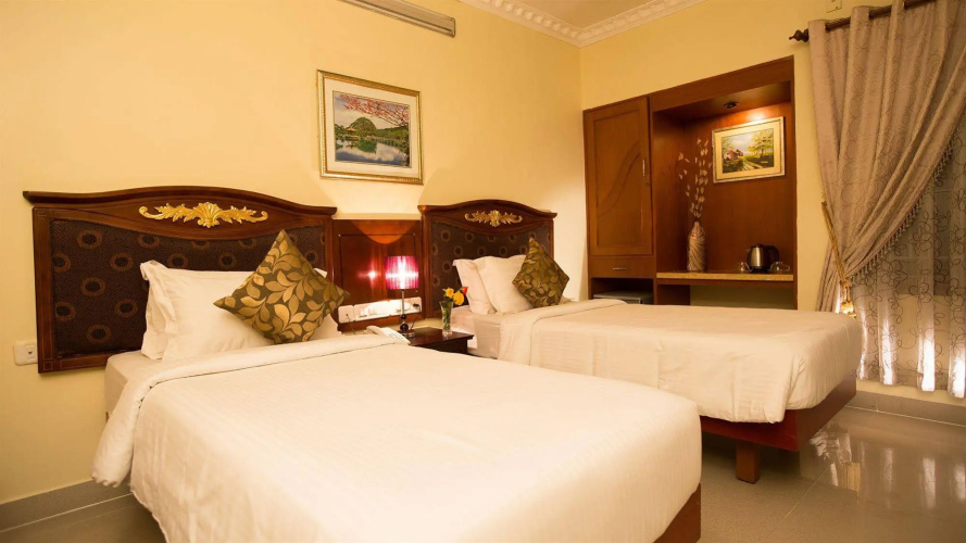 Taz Kamar Inn