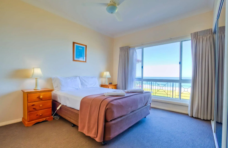 Meridian Resort Beachside