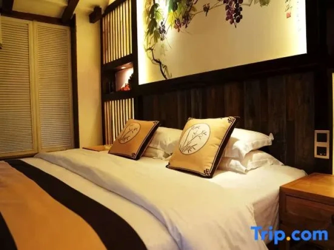 Deluxe Double Suite