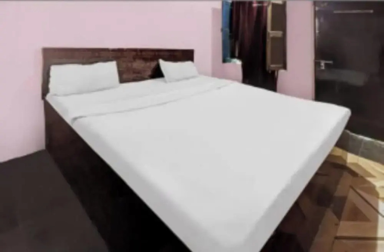 Shree Radhe Krishna Guest House
