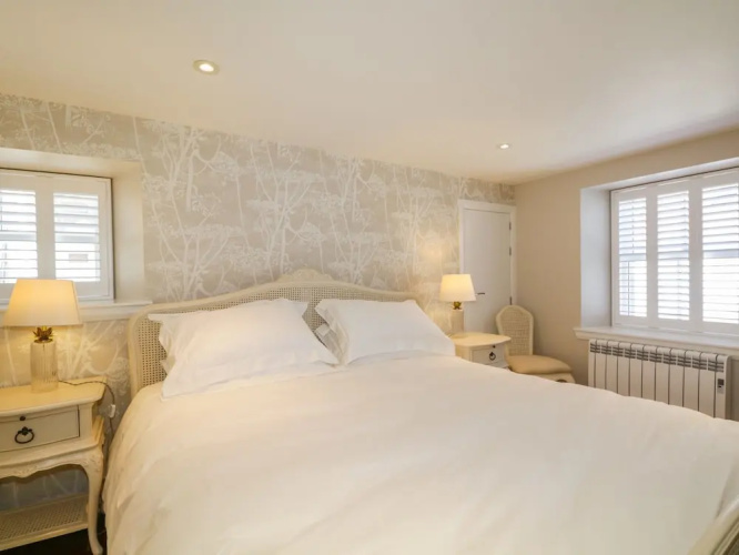 36 Sandend Village