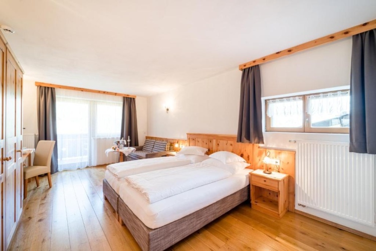 Standard Double room with garden view
