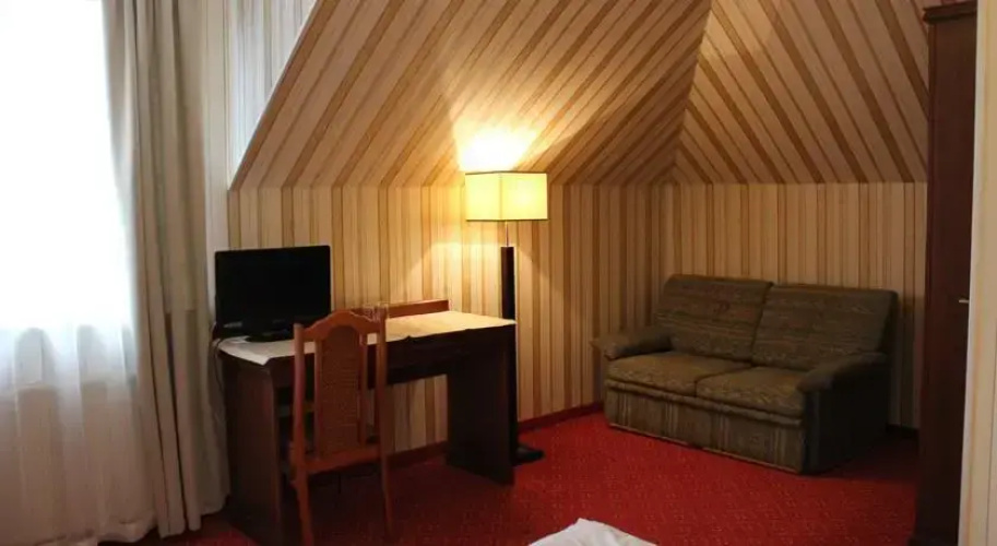 Hotel Zajazd Polonez