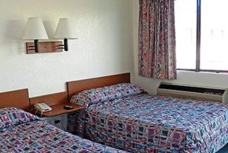 Rodeway Inn Fort Smith I-40