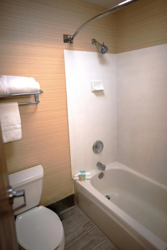 Crystal Inn Hotel & Suites Midvalley