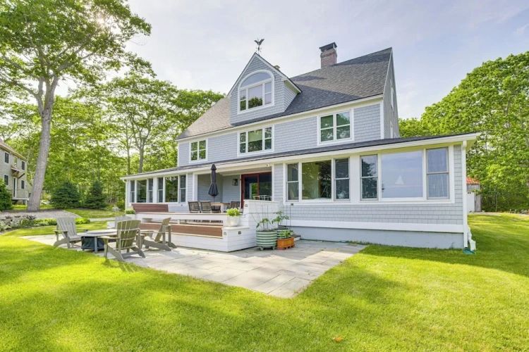 6 Bedrooms Cottage