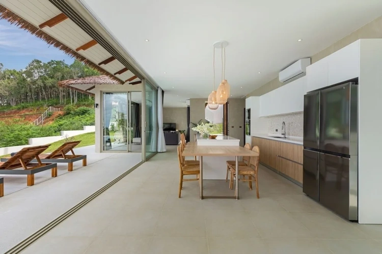 2 Bedrooms Classic Villa