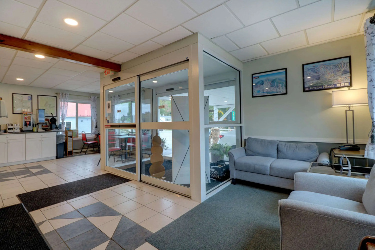 Quality Inn & Suites Lincoln I-93