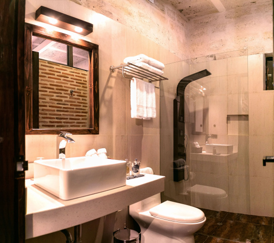 Acolpacha Tambo Boutique