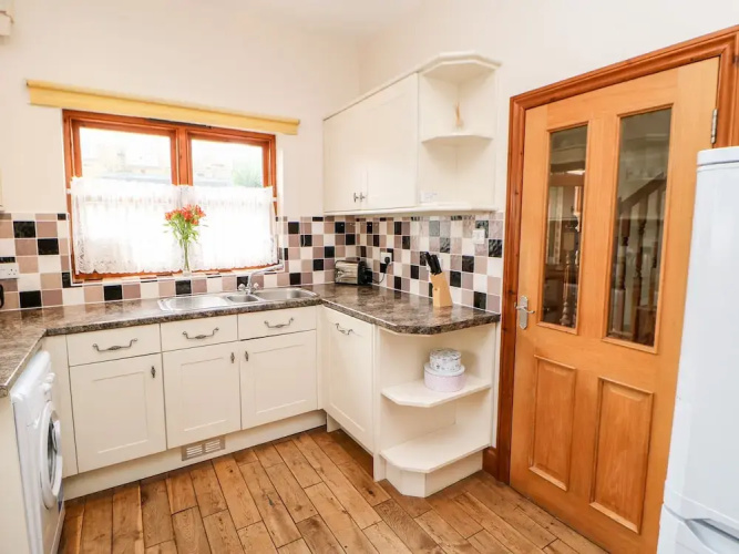 Gromit Cottage