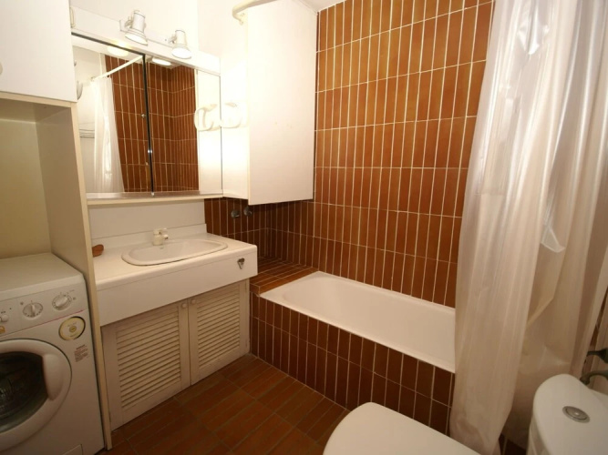 Inviting Apartment in Playa de Pals With Pool