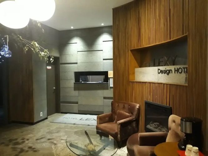 Lexy Hotel