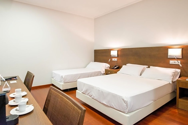 With Extra Bed room
