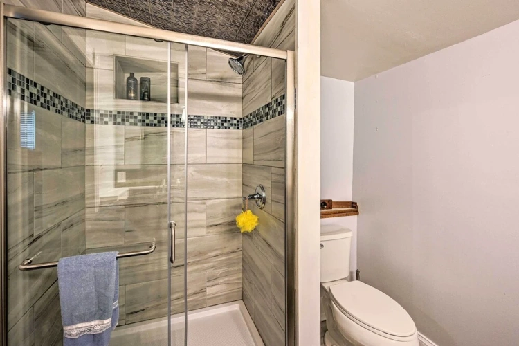 2 Bedrooms Cottage