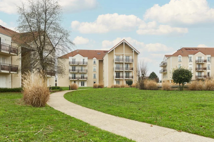 Zenitude Hôtel Résidences Roissy Village photo 19