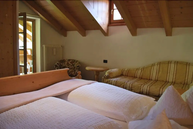 Hotel Garni Val De Costa