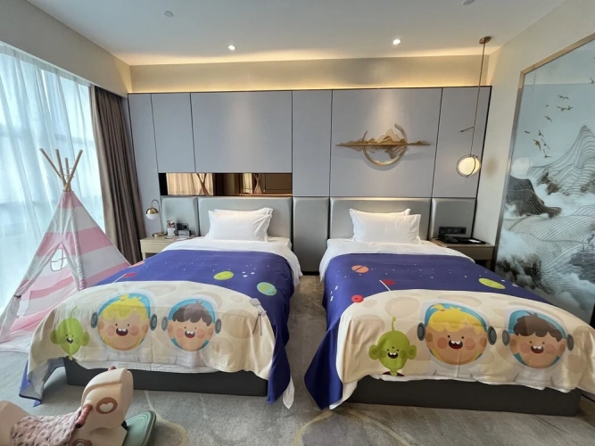 Standard Twin Family room