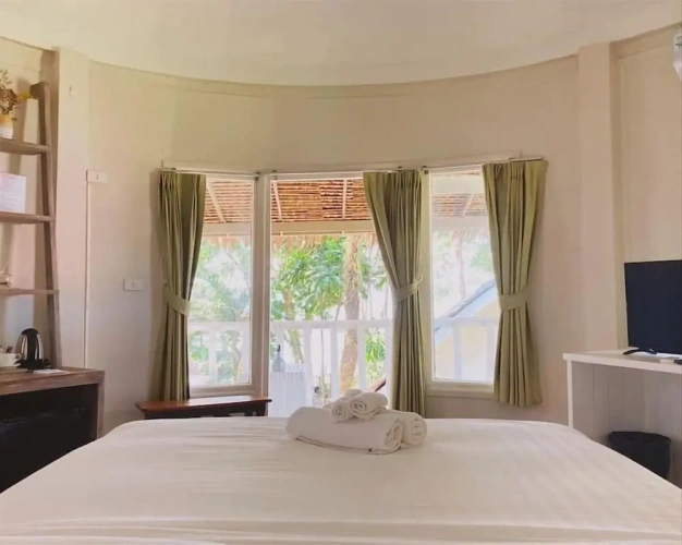 Deluxe Bungalow