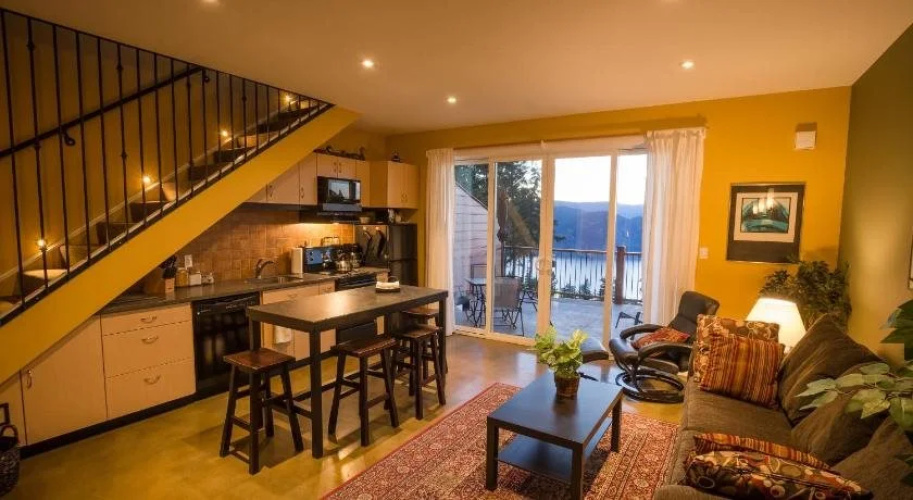 Crooked Tree Guest Suites