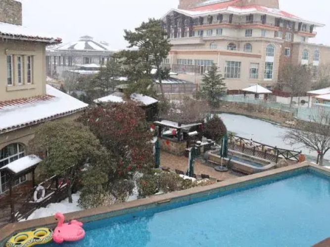 Baden Town Hot Spring Villa