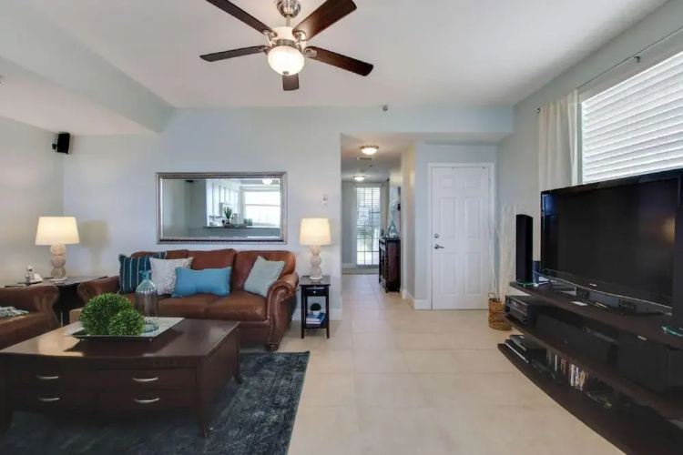 437 Little Harbor