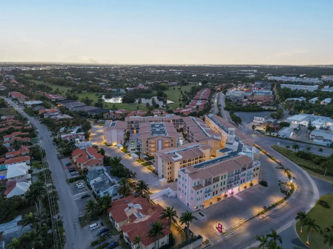 Reserva Real by Harper Hotel