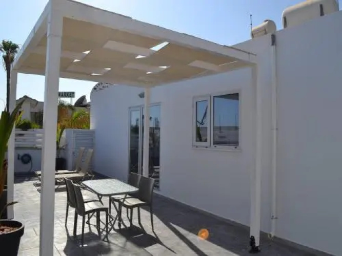 Makronissos Beach Studio
