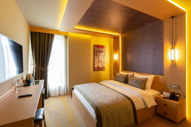 Avec Hotel