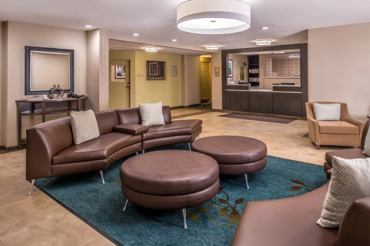 Candlewood Suites Topeka West by IHG