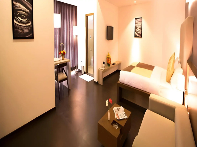 Vinaya Royal Inn