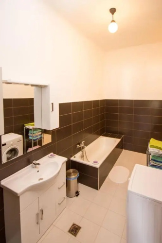 Arena Apartment
