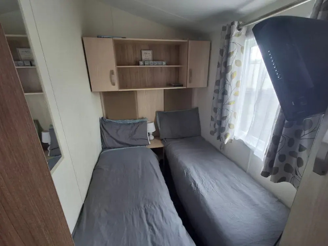 3-bed Caravan, Sleeps 8 With Pool