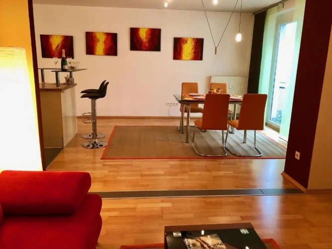 Deluxe Apartment