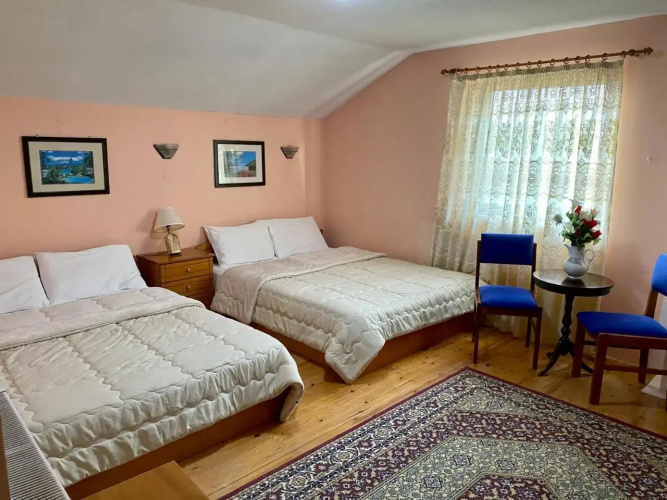 Eleni's Guesthouse