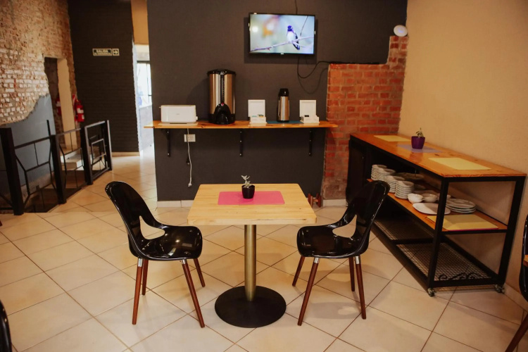 ISONDU Suites & Breakfast