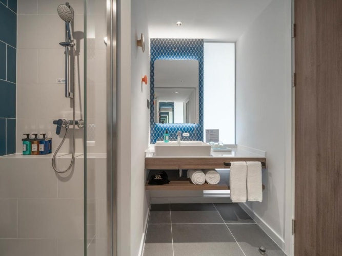 Quadruple Suite
