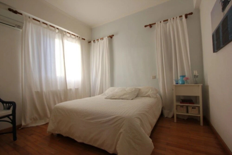 Mazeri Villa