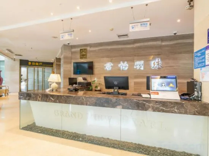 Grand View Pearl Hotel