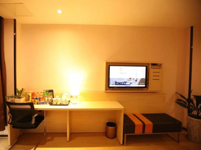 7Days Premium Deyang Shifang Square Branch