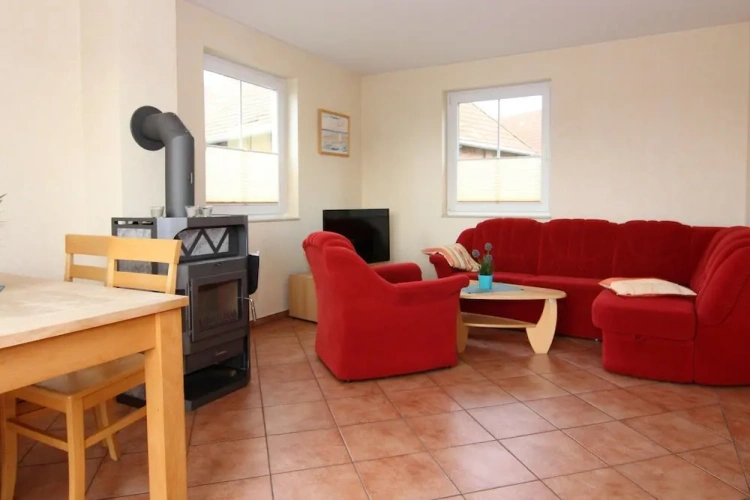 3 Bedrooms Comfort Cottage