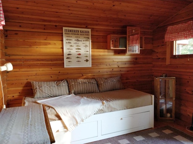 5 Bedrooms Villa