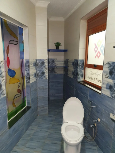 Signature Suites & Hotel