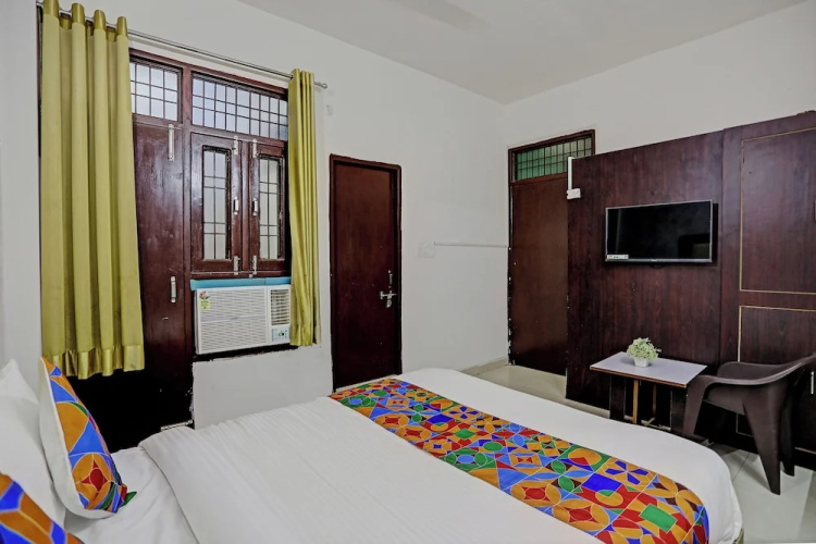 Shree Hotel