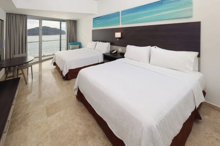 Standard Quadruple room with balcony